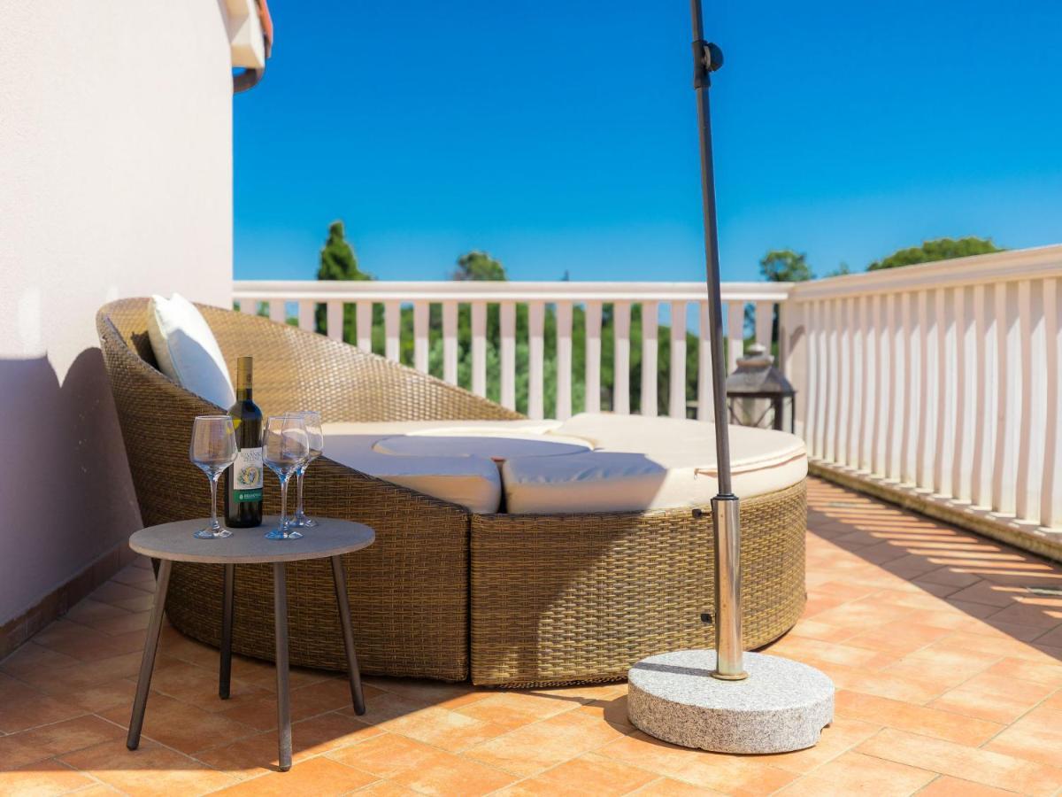 Holiday Home Villa Valentina By Interhome Loborika Exterior photo